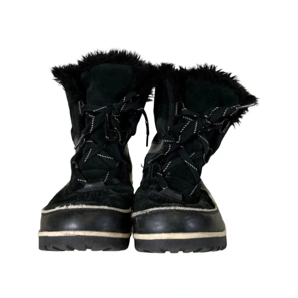 Sorel fur lined rubber boots size 7‎